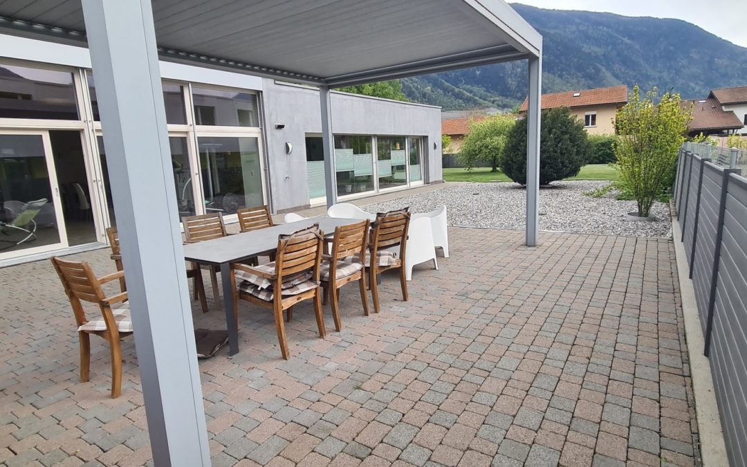 -VENDU- Martigny (commune) Superbe villa 5,5 pces, plein pieds, etc..